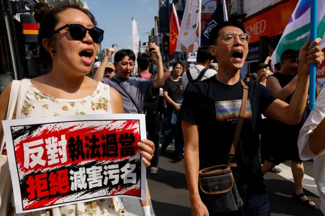 台北同志酒吧遭搜查 警員歧視言論惹爭議